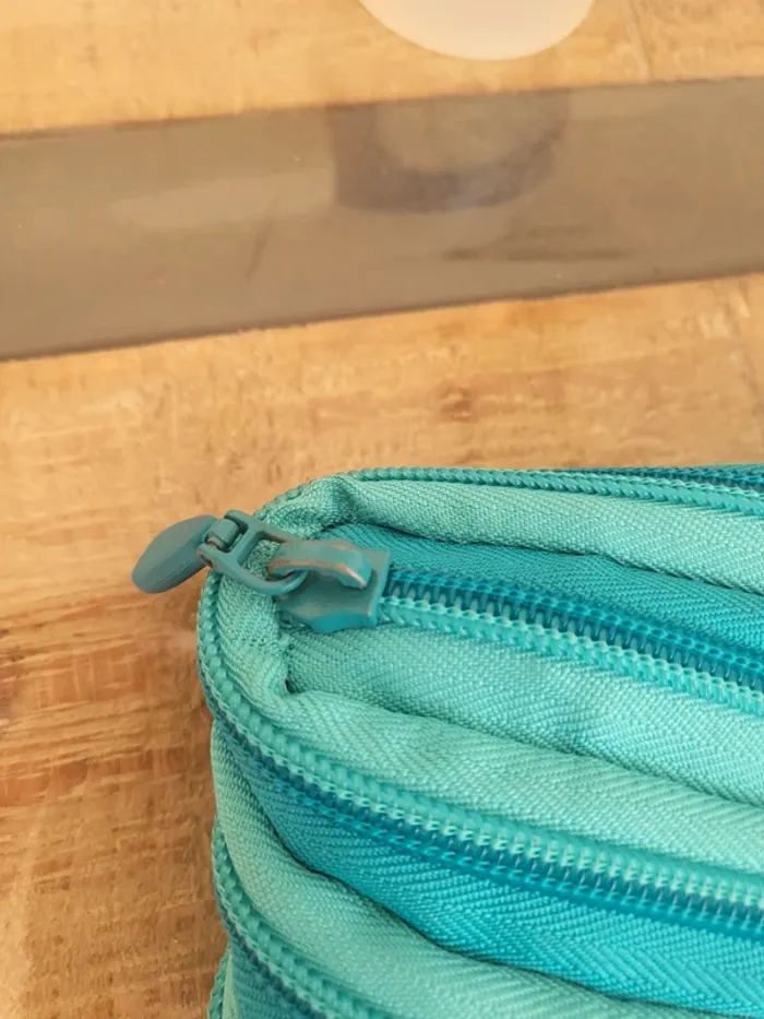 Trousse scolaire - photo numéro 4