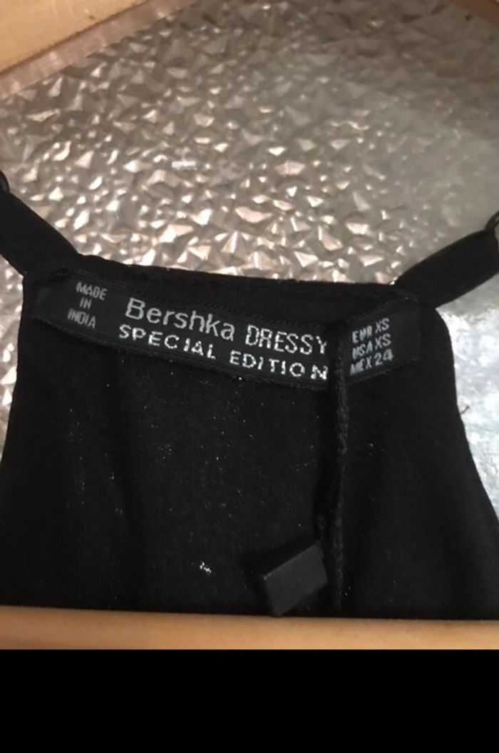Robe/tunique Marque Bershka neuve avec étiquette taille XS - photo numéro 8