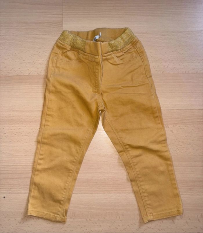 Pantalon moutarde fille taille 2 ans