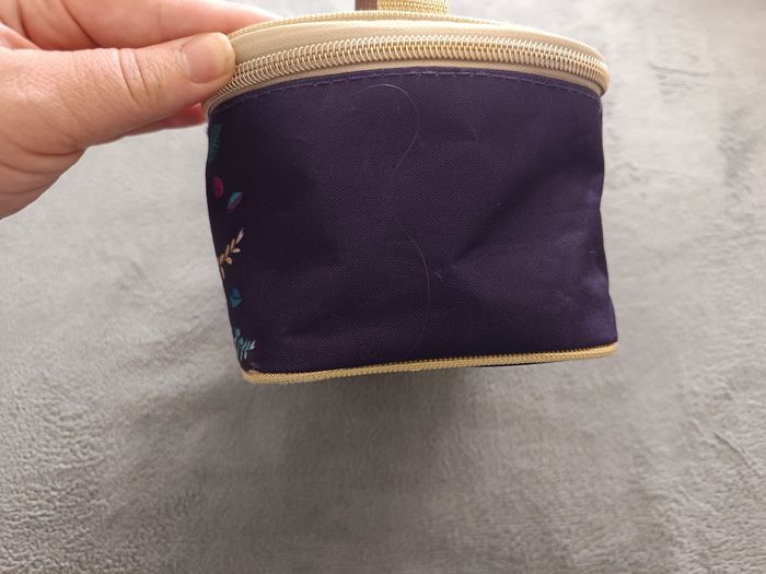 Trousse de toilette - photo numéro 3