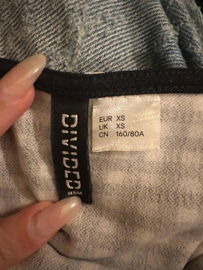 Robe fendue quadrillée blanc et noir taille xs H&M - photo numéro 2