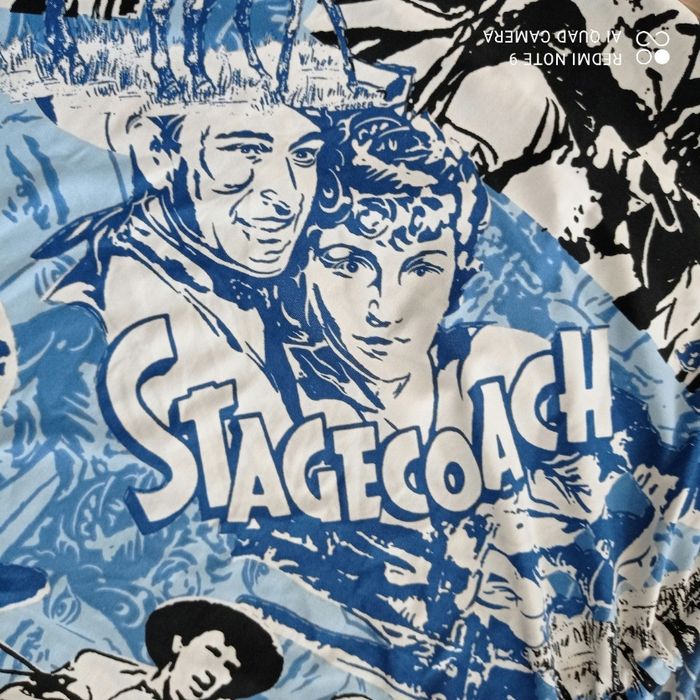 Top bleu personnages t40/42 - photo numéro 4