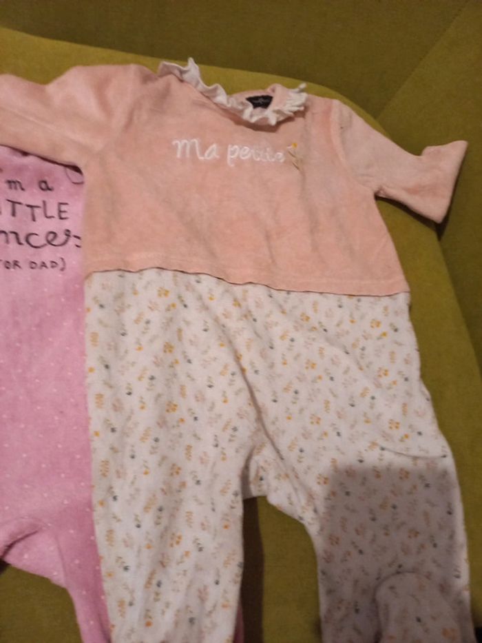 Pyjama - photo numéro 3