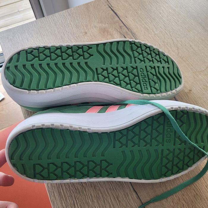 Baskets adidas compensées 41 - photo numéro 2