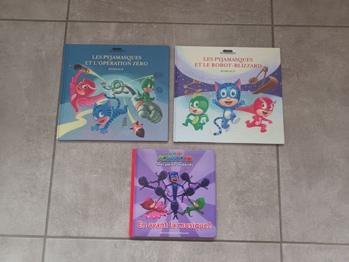 Lot de 3 livres les Pyjamasques