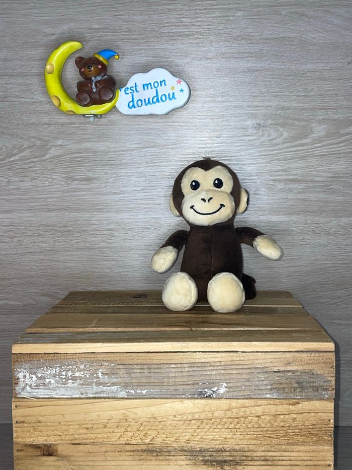 DIV16 doudou singe 🐒 lidl