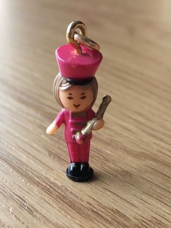Polly Pocket Figurine