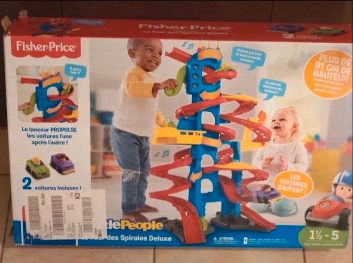 Tour My little people avec ces 2 voitures - photo numéro 4