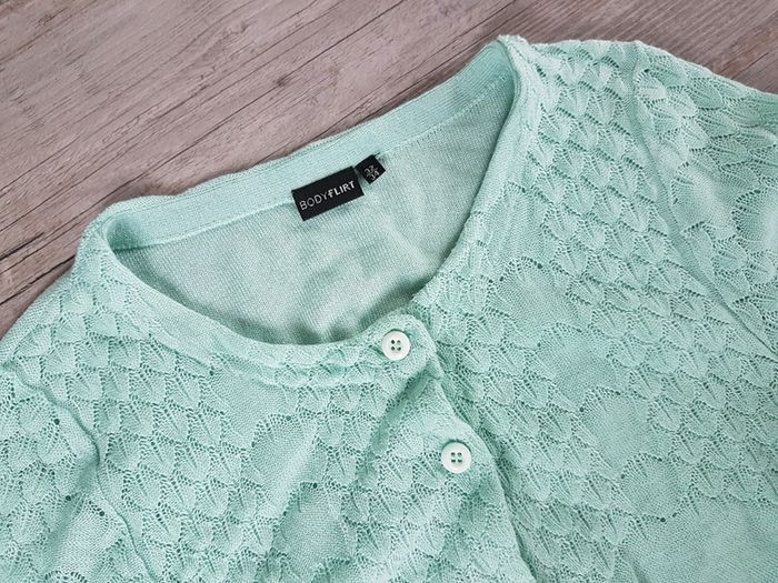 Gilet vert d'eau - photo numéro 3