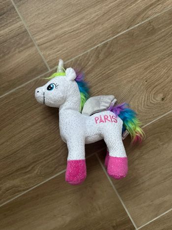 Peluche licorne
