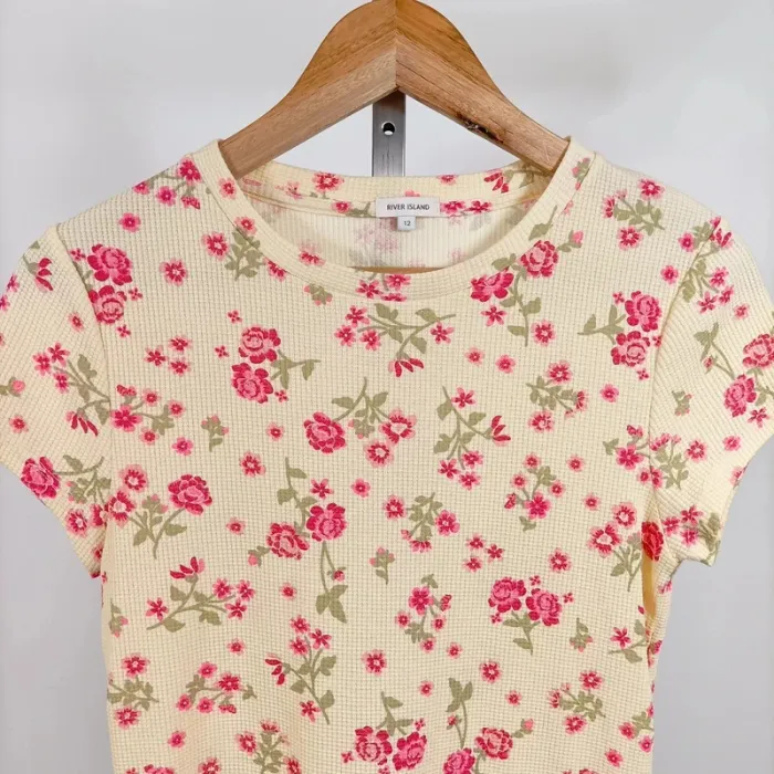 T-shirt fleuri River Island T40 motif roses rose et vert 100 % coton style vintage été A1267 - photo numéro 2