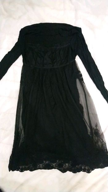 Robe dentelle noire