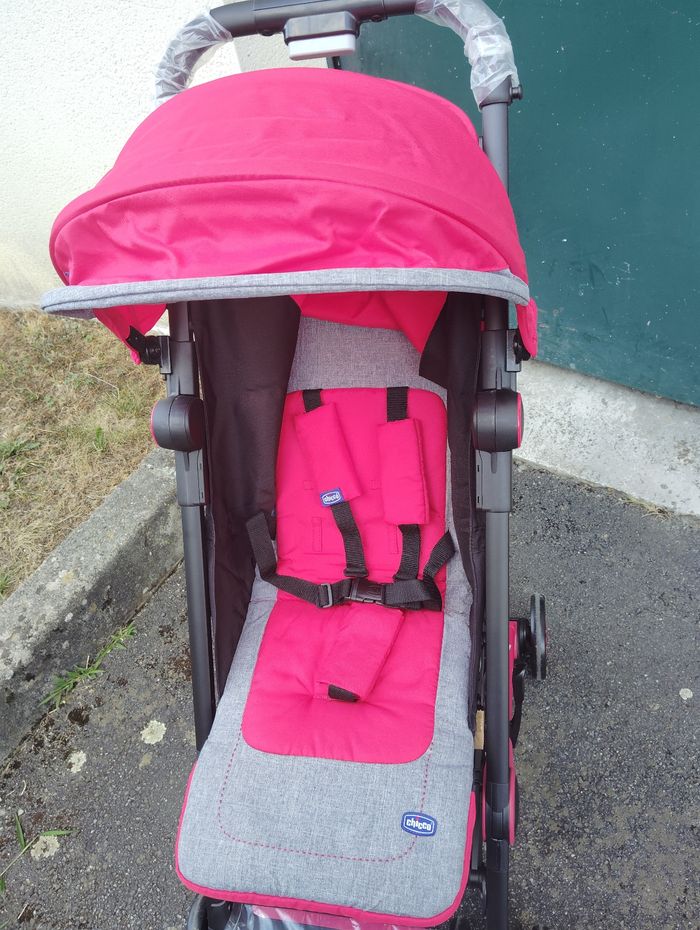 Poussette compacte Chicco - photo numéro 2