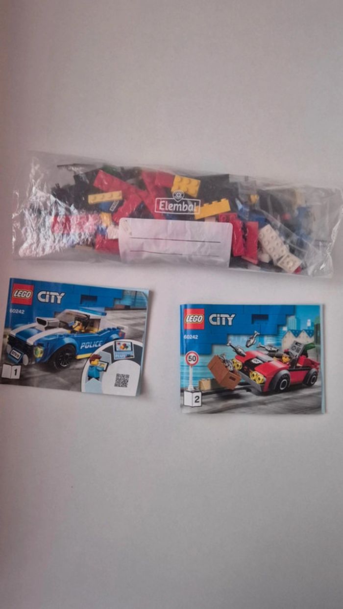Lego city - La course poursuite - 60242 - photo numéro 4