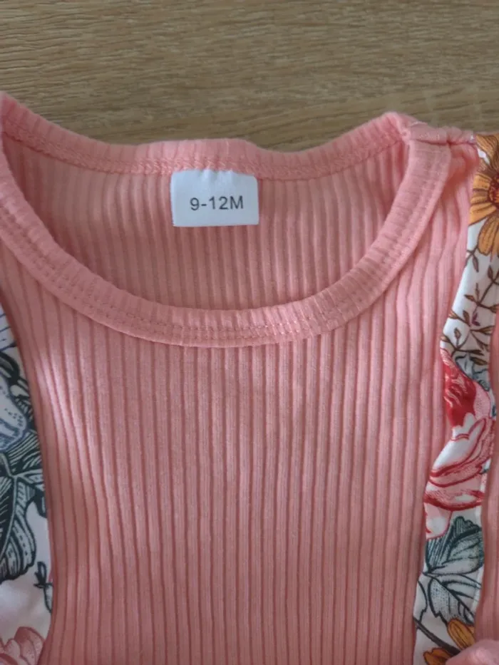 Robe body fleuri 12 mois - photo numéro 3