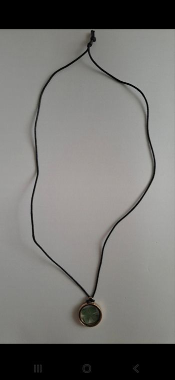 Pendentif trèfle 4 feuilles