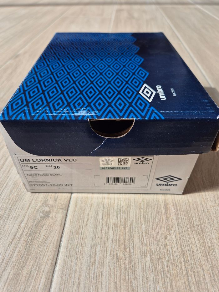 Baskets umbro - photo numéro 4