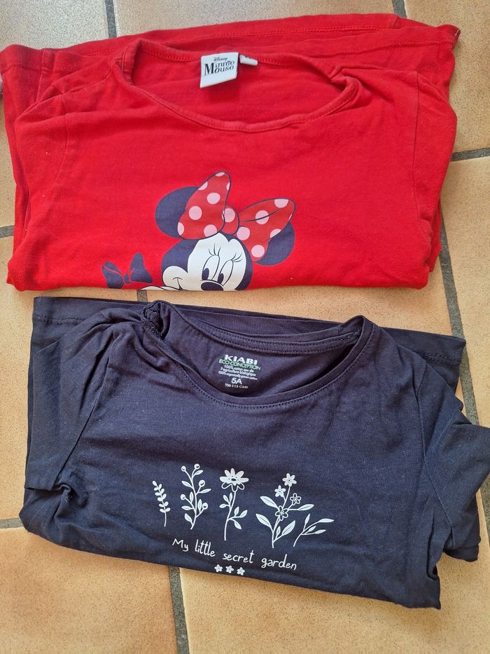 Lot vêtement fille 5 ans - photo numéro 3