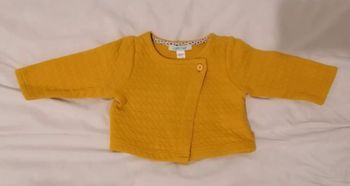 Gilet jaune moutarde fille 3 mois 