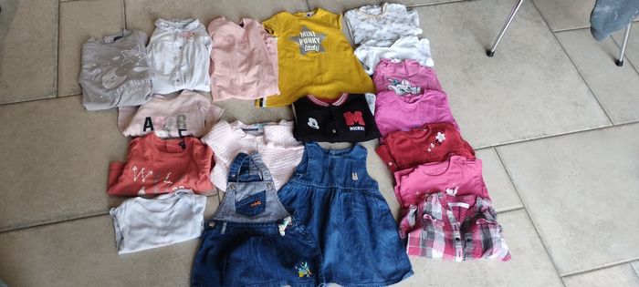 Lot 12 mois fille