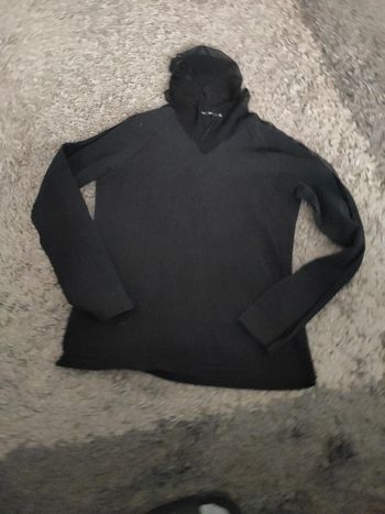 T-shirt capuche