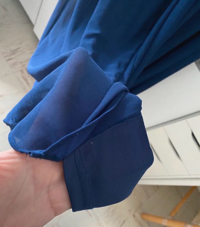 Robe longue à volant et manche évasée  - TFNC Plus  - Asos - photo numéro 4