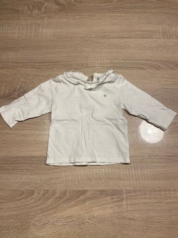 T-shirt blanc manches longues petit cœur 6 mois fille