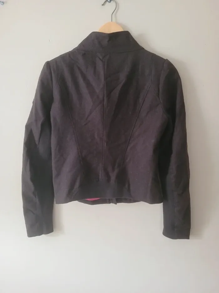 Veste cintrée taille 38 i code - photo numéro 2