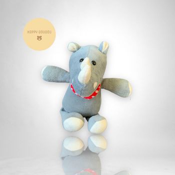 Doudou Peluche rhinocéros gris bandana Kinder A215