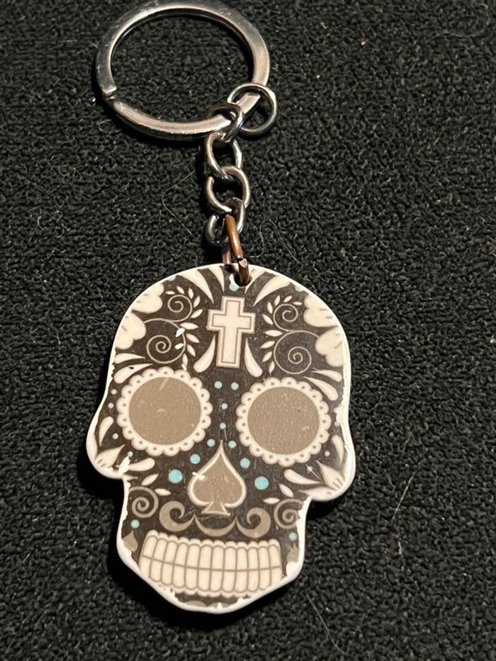 Porte clé tête de mort