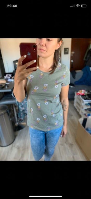 Tee shirt