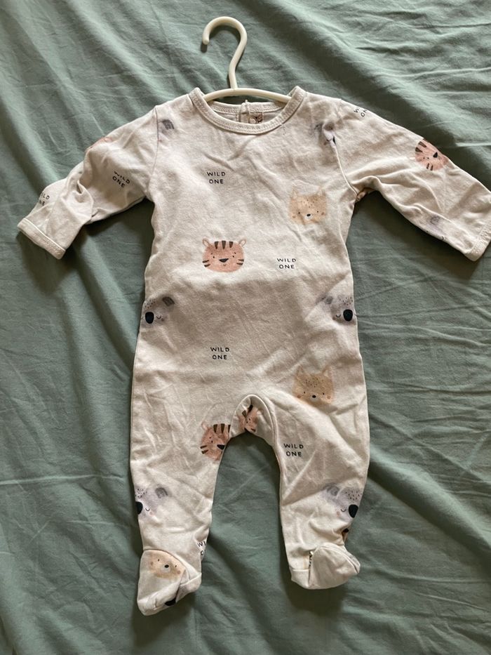 Lot pyjama 1 mois - photo numéro 4