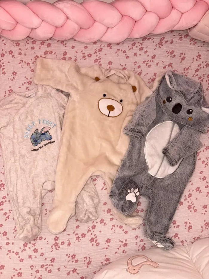 Lot vêtement bebe taille 1 mois - photo numéro 6