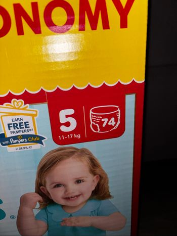 Maxi Pack de 74 Couches Pampers  Premium Protection Pants Neuf Dans L’emballage