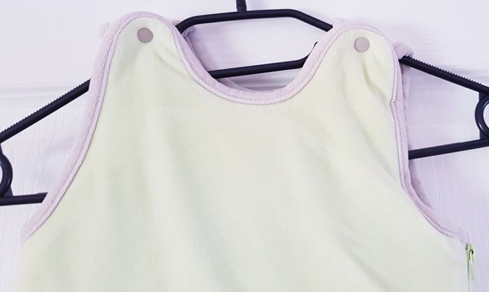 👻 Gigoteuse en velours - Kiabi - 0/6 mois 👻 - photo numéro 2