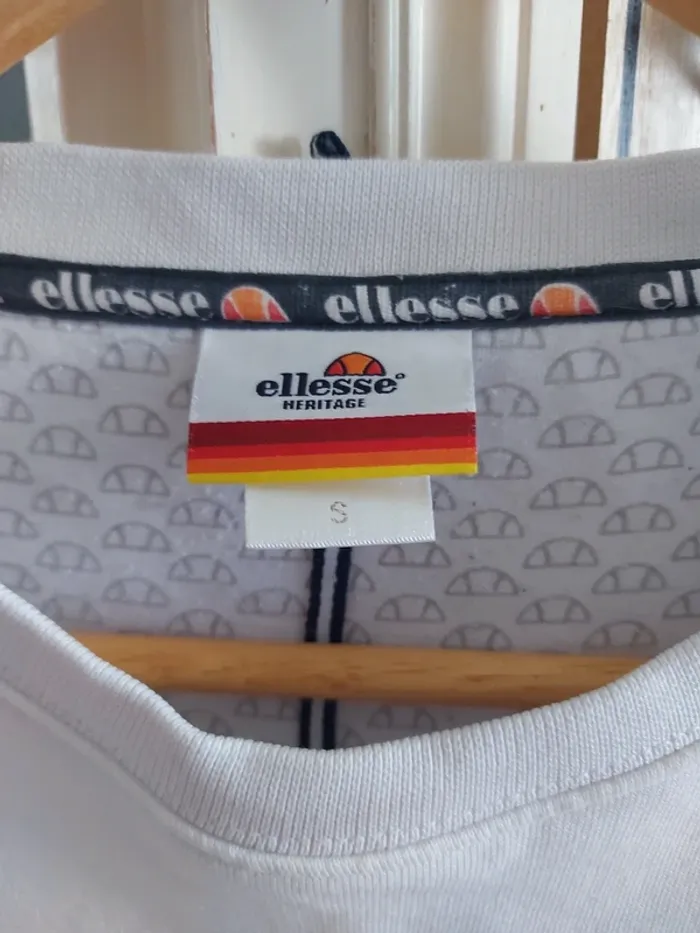 Sweat ellesse - photo numéro 2