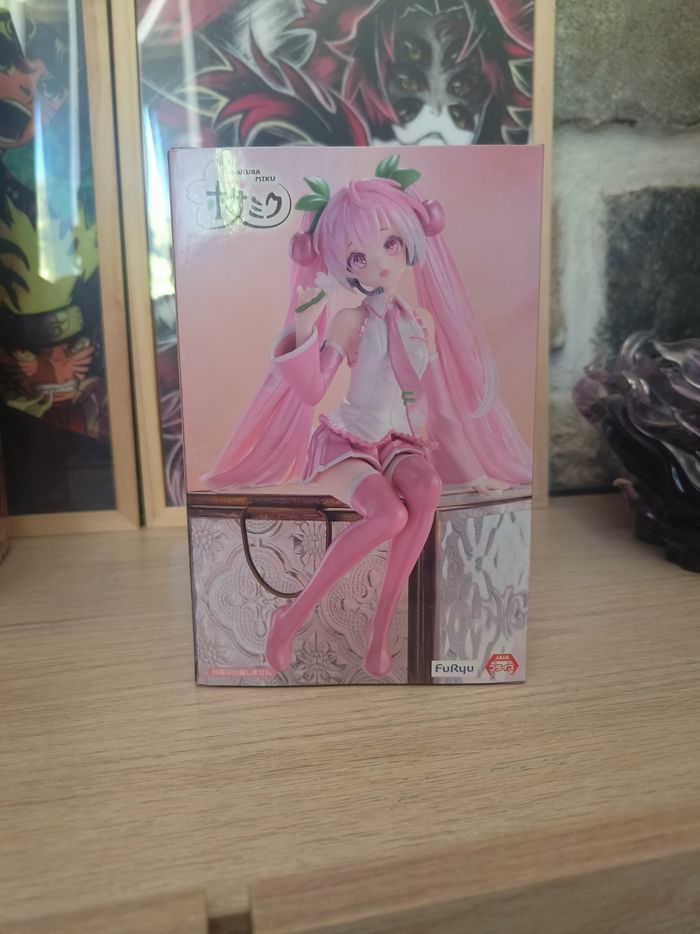 Figurine Noodle stopper Sakura miku