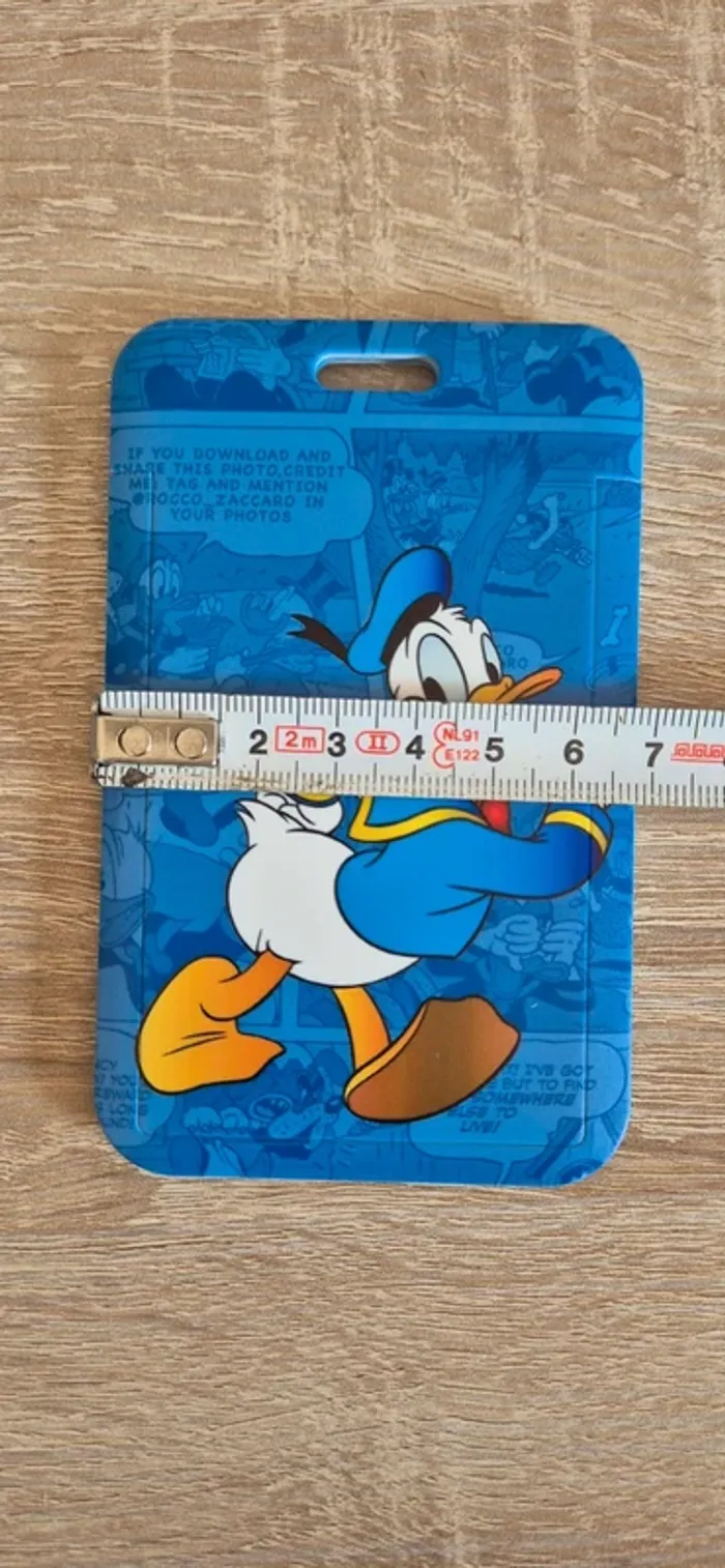 Porte carte d'identité Donald duck avec une lanière fantaisie. - photo numéro 6