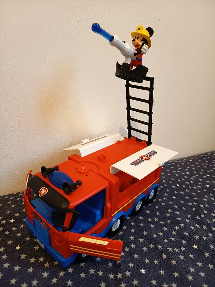 Camion pompier mickey - photo numéro 5