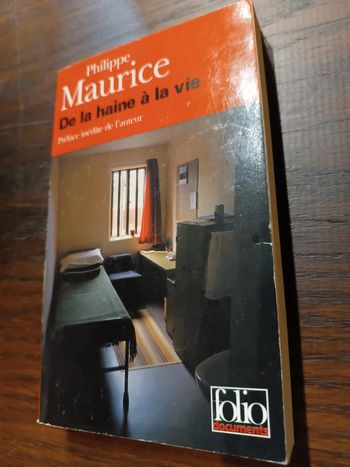 De la haine à la vie