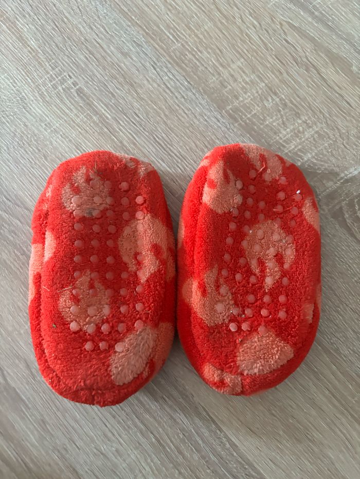 Chausson taille 24 - photo numéro 2