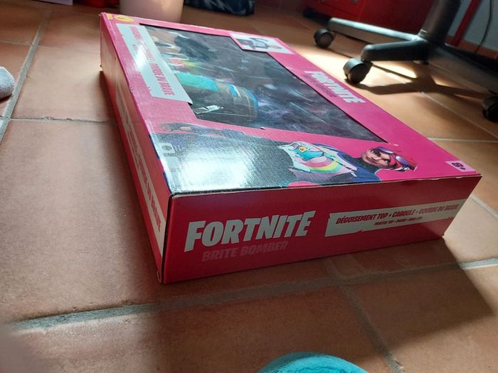 Déguisement fornite Brite Bomber - photo numéro 2