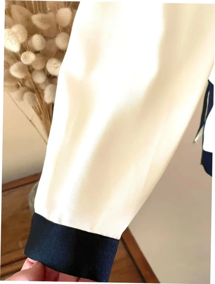 Sublime chemise blouse chic neuve Zara blanc écru et passementerie bordure noir - photo numéro 10