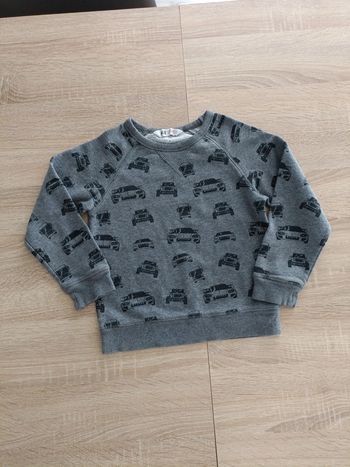 Pull gris