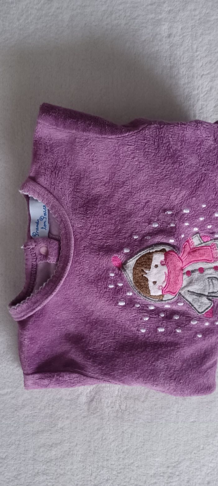 Très beau petit pyjama une pièce bébé fille T 3 mois - photo numéro 8