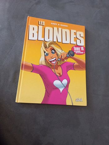 Bd les blondes tome 16