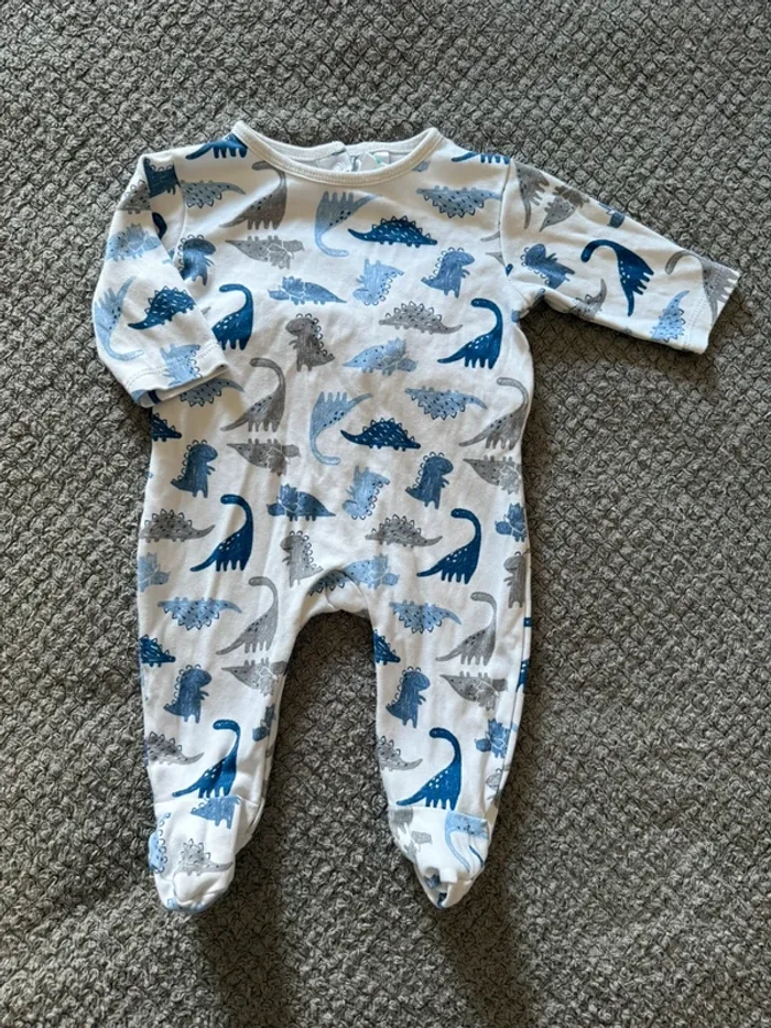 Pyjama, une pièce léger, motif dinosaures tex (3 mois)