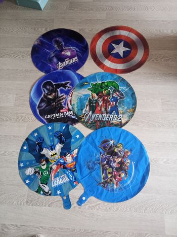 Ensemble ballons hélium Avengers neuf