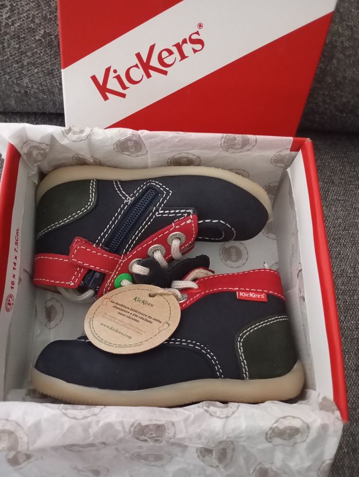 Kickers neuves pour garçon en taille 21