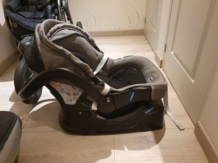 Poussette Trio Chicco Activ3 - photo numéro 9